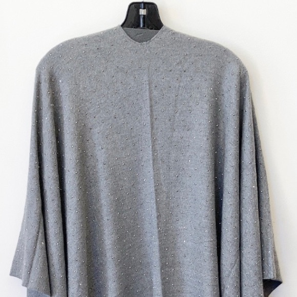 Cashmere Studded Shawl - Picture 4 of 7